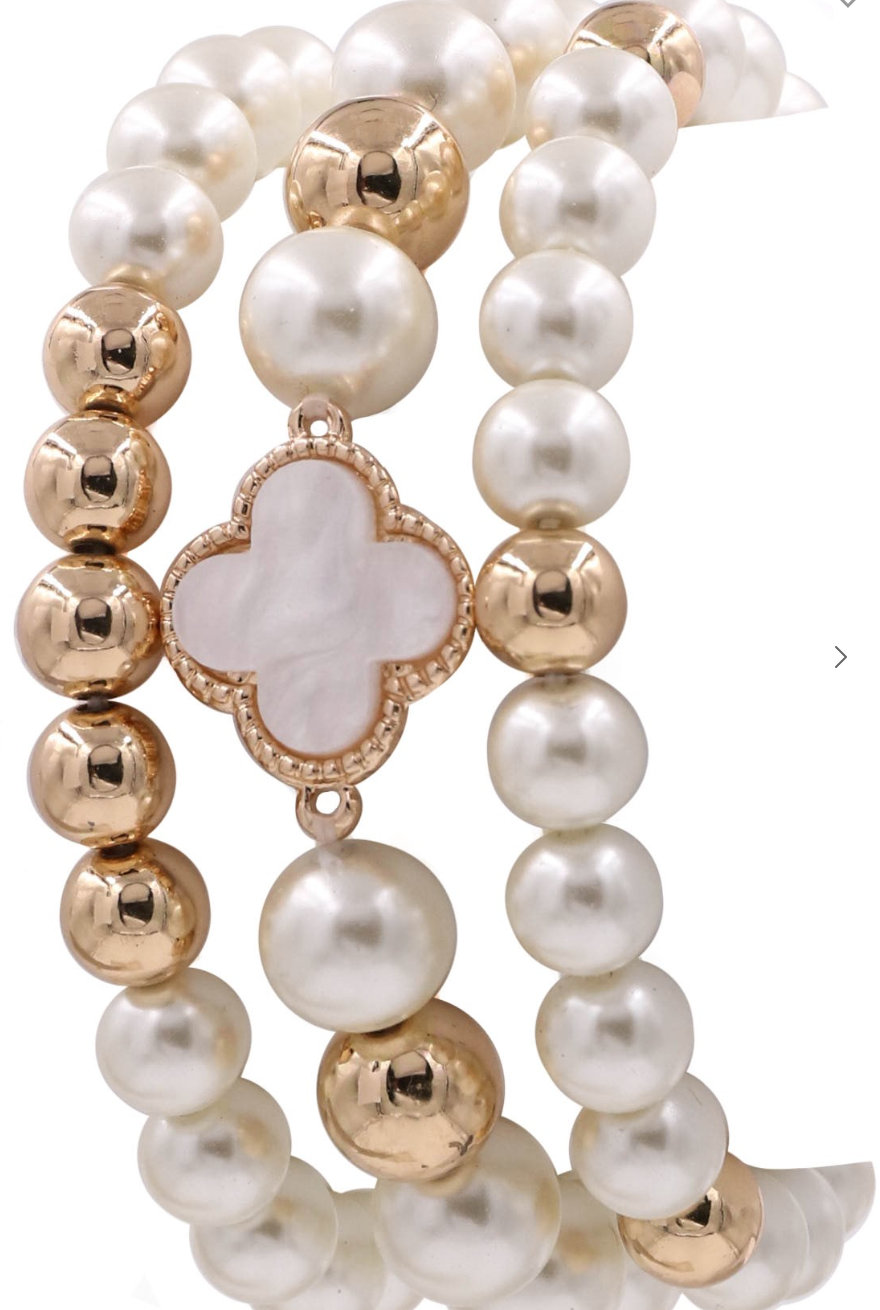 Pearl Bracelet Set