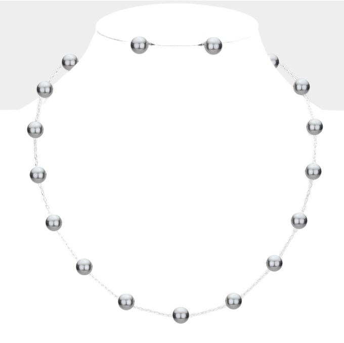 Take Me Back Pearl Necklace