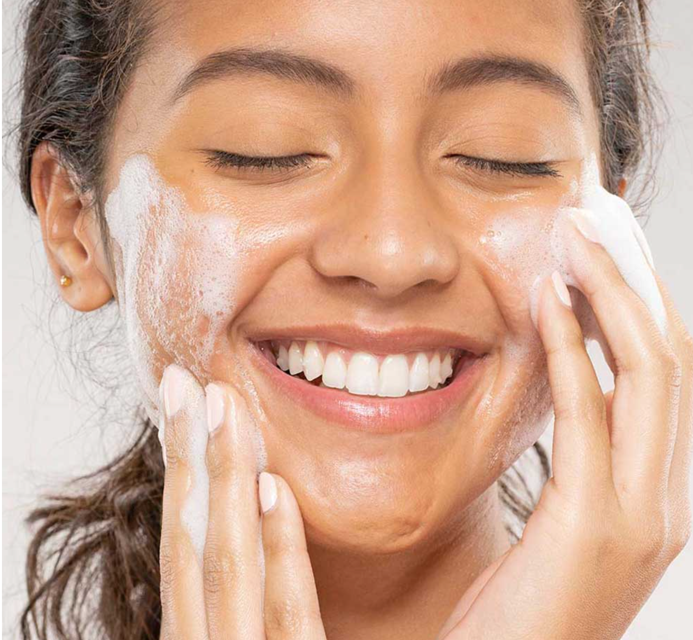 C the Future Foaming Cleanser