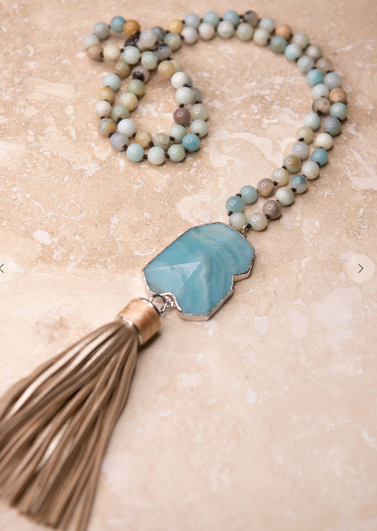 Barb Necklace