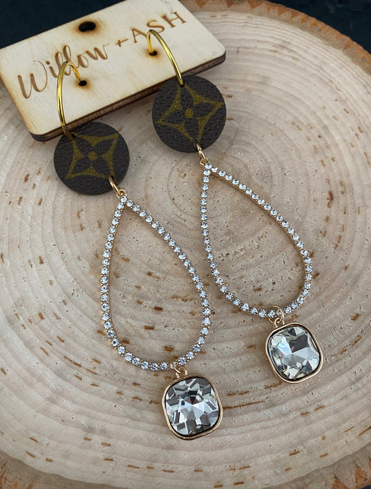 Lavish Gold Earrings