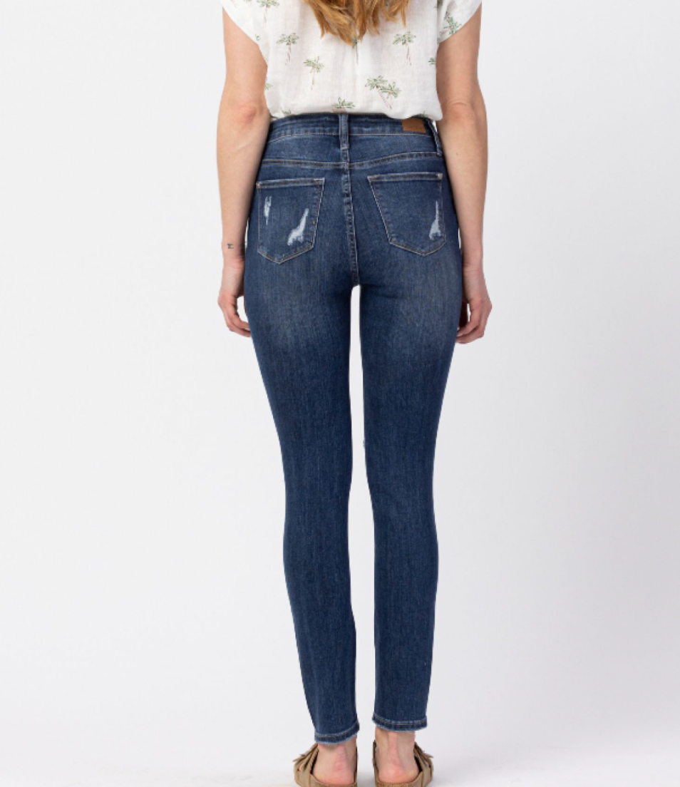 Pretty Fly Cuffed Judy Blue Jeans