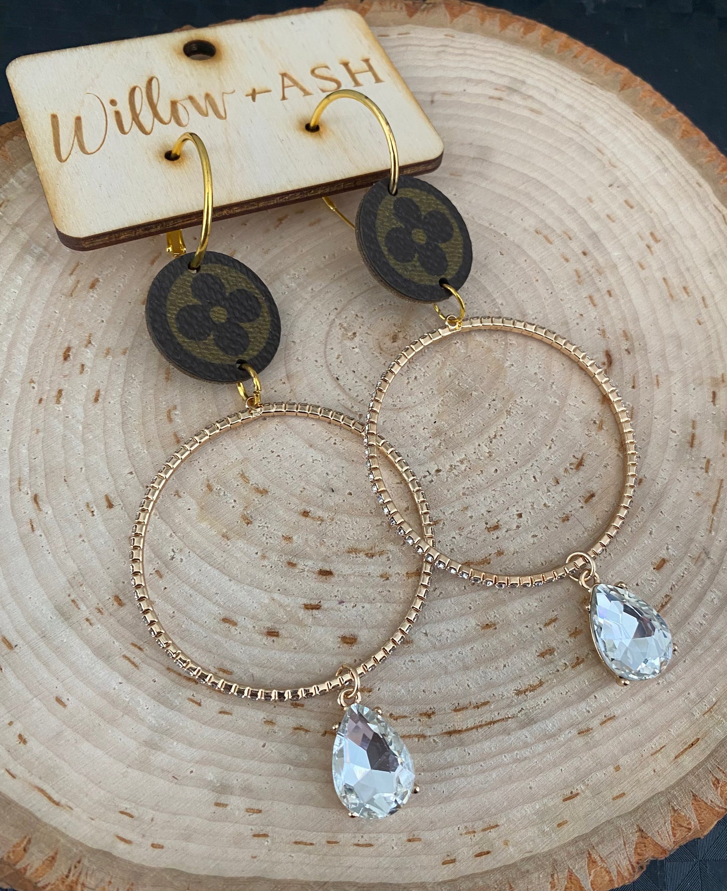 Lavish Gold Earrings